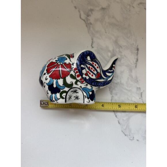 Hand Made Ceramic Elephant Floral Blue Red Green 5 in - Picture 8 of 9